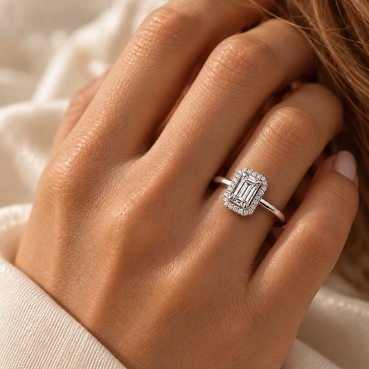 Céleste Halo Engagement Ring